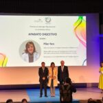 La doctora Pilar Nos recibe el premio a la digestóloga con mejor reputación de España en los Merco-Ods